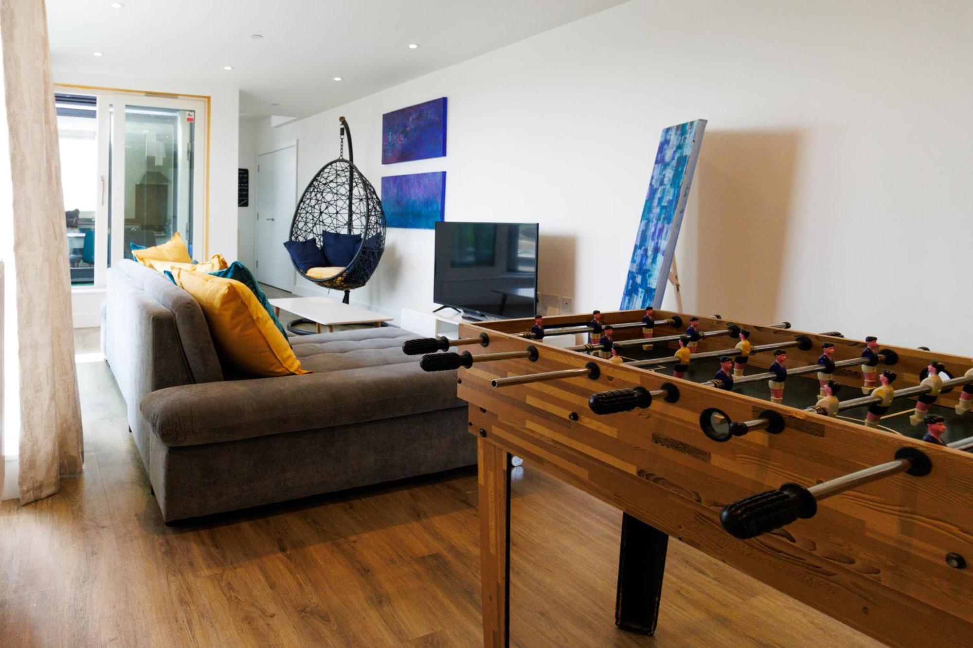 City Centre, Sleeps 7, Stunning Views & Parking, Interconnected Rooms Long Stay Work Contractor Leisure, Diamond Penthouse Cambridge-i reptér Kültér fotó