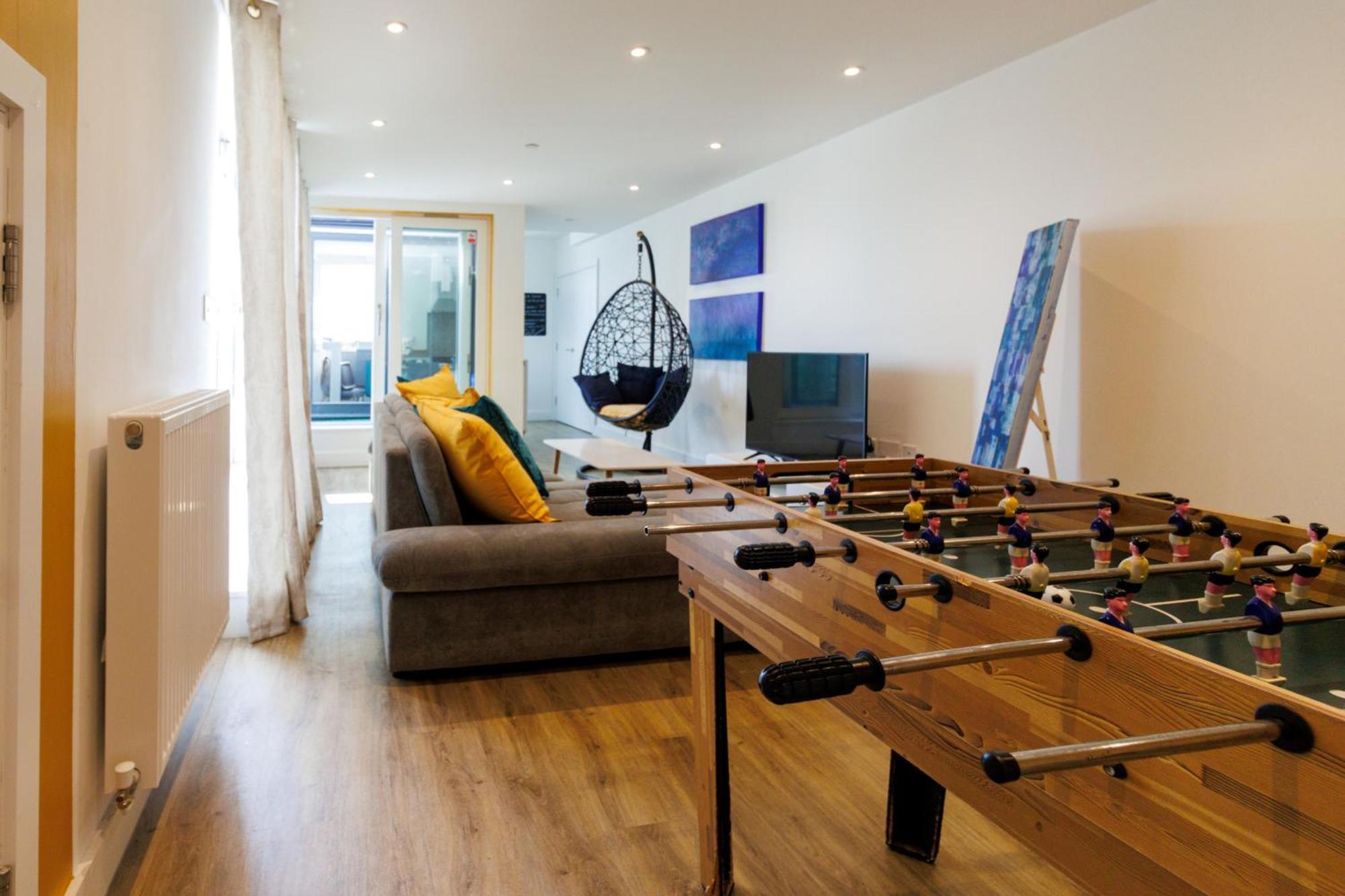 City Centre, Sleeps 7, Stunning Views & Parking, Interconnected Rooms Long Stay Work Contractor Leisure, Diamond Penthouse Cambridge-i reptér Kültér fotó